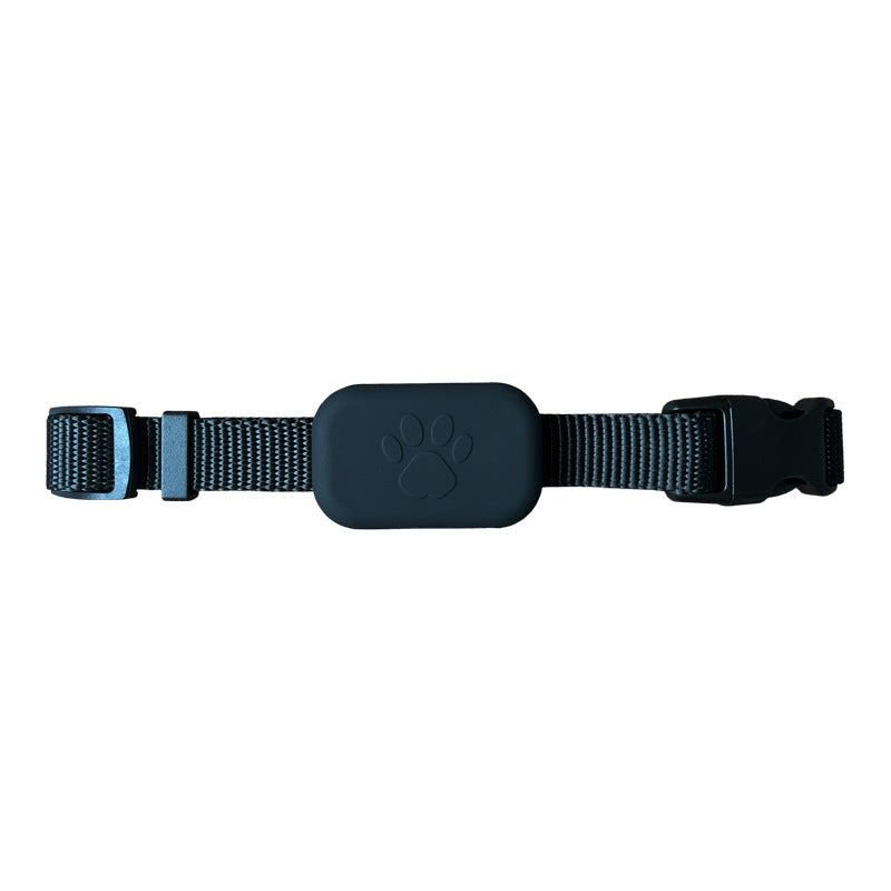 Pet Safety First – Smart Silicone Tracking Collar